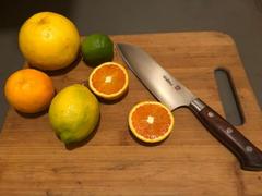 JapaneseChefsKnife.Com Hattori Forums FH Series FH-4C Santoku 170mm (6.6inch, Cocobolo Wood Handle) Review