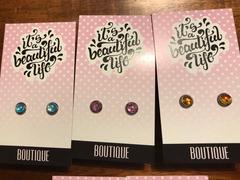 It's a Beautiful Life Boutique  Opalescent Studs Review