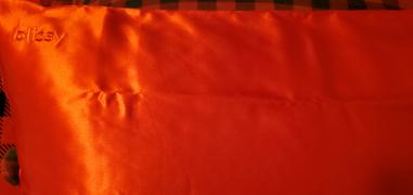 Blissy Pillowcase - (PRODUCT)RED - Queen Review