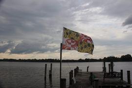 Route One Apparel Crabby Susan Maryland / Flag Review