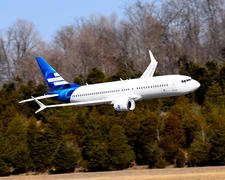Motion RC Europe Freewing AL37 Airliner Twin 70mm EDF Jet - PNP Review