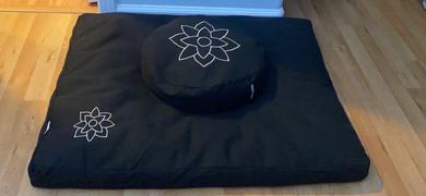 Mindful & Modern Cotton Zabuton Meditation Mat Review