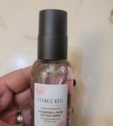 Frankie Rose Cosmetics Hydrating Rose Setting Spray Review