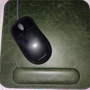MegaGear Store Londo Top Grain Leather Mouse Pad with Wrist Rest Review