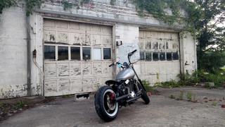 Lowbrow Customs Round Motorcycle Mirror - Clamp On - Black with Retro Blue Glass Review