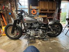 Lowbrow Customs BNM Bolt On Sissy Bar For Rogue Fender - 1958-1984 Harley-Davidson Panhead/Shovelhead Review