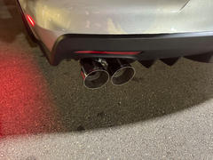 MBRP Exhaust Store Tip, 3" ID; 4" OD Dual OUT; Staggered Left 9.87"/ Right 9.37" length; Passenger Side, Single Wall, T304 Stainless Steel Review