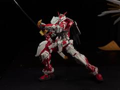 USA Gundam Store MG 1/00 Astray Red Frame Kai Review