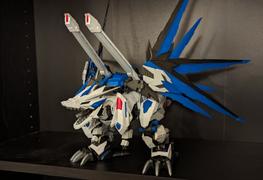 USA Gundam Store Wings of Freedom War Dragon 1/72 Scale Model Kit Review