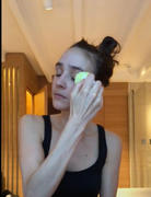 Sudtana Thai Wild Turmeric Soothe & Rejuvenate Face Herbal Compression Review