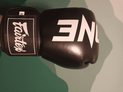 onefc-worldwide ONE x Fairtex Boxing Gloves (Black) Review