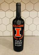 Mano's Wine University of Illinois Custom Alumni Etched Wine Review