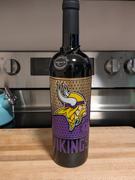 Mano's Wine Minnesota Vikings Jersey Etched Wine Review