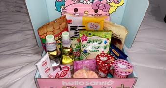 Hello Sanrio Mystery Snack Box