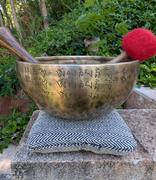 DharmaShop Om Mani Mantra Singing Bowl Review