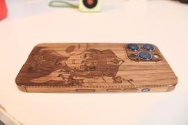 Toast iPhone 13 / mini /  Pro / Pro Max wood cover Review