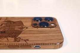 Toast iPhone 13 / mini /  Pro / Pro Max wood cover Review