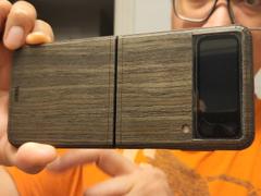 Toast Samsung Galaxy Z Flip3 wood cover Review
