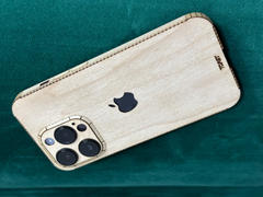 Toast iPhone 14 / Plus / Pro / Pro Max wood cover Review