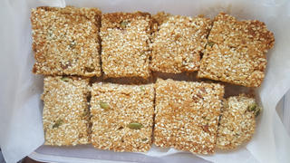 Honest to Goodness Sesame and Nut Protein Bars Review