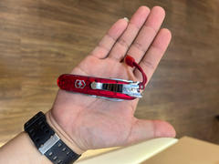 Clip & Carry SwissLinQ - Swiss Army Knife Keychain Holder Review