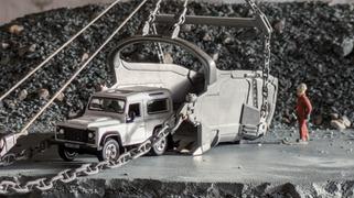 Oxford Diecast Oxford Diecast Land Rover Defender 90 Station Wagon White (HK Reg) Review