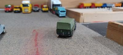 Oxford Diecast Oxford Diecast Land Rover Series II Canvas Back Bronze Green - 1:76 Review
