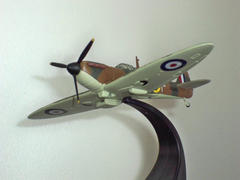 Oxford Diecast Oxford Diecast Supermarine Spitfire MkI 1:72 Scale Model Aircraft Review