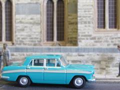 Oxford Diecast Oxford Diecast Fern Green/Snowberry White Austin Cambridge Review