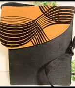 Ronny G Designs Large Crossbody Bag -BLACK Review