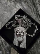 The GUU Shop 18K Gold-Plated AAA CZ Retro Jesus Pendant Review