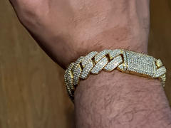 The GUU Shop 19mm Diamond Prong Cuban Bracelet in 18K Gold Review