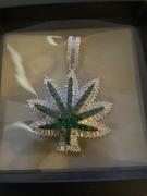 The GUU Shop Baguette Green Leaf Necklace Review