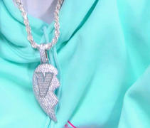 The GUU Shop The Iced V Broken Heart Necklace Review