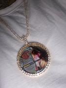 The GUU Shop LARGE 3D CIRCLE CUSTOM PICTURE PENDANT Review