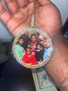 The GUU Shop LARGE 3D CIRCLE CUSTOM PICTURE PENDANT Review