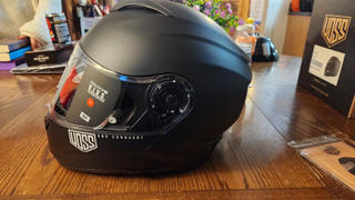 Voss Helmets Voss 580 Conquest Matte Black Helmet Review