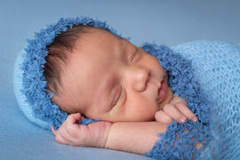 Newborn Studio Props SET Fantasy Mohair Bonnet and Wrap - Blue Review