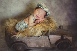 Newborn Studio Props Faux Fur - Camel Review