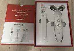 AGE-R EMSダーマショット – MEDICUBEオンラインショップ