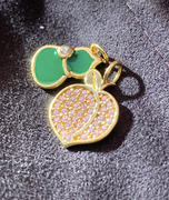 Shen Yun Collections 蟠桃吊飾（金） Review