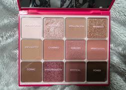 Doll 10 Beauty The Magic Palette Review