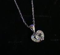 Cate & Chloe Amberly 18k White Gold Plated Heart Pendant Necklace with Solitaire Round Cut Swarovski Crystals Review