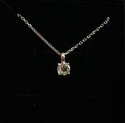 Cate & Chloe Araylia Strong 18k White Gold Plated Necklace with Solitaire Round Cut Swarovski Crystal Review