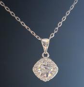 Cate & Chloe Celeste 18k White Gold Plated Pendant Necklace with Crystals Review