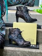 Spring Step Shoes L'ARTISTE GLITTERAIL BOOTS Review