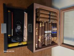 Case Elegance - fai il regalo di Elegance Mill Glass Top Humidor Recensione