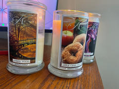 Kringle Candle Company Amber Wood  Large 2-wick Review