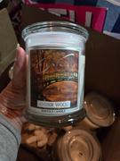 Kringle Candle Company Amber Wood Medium 2-wick Review