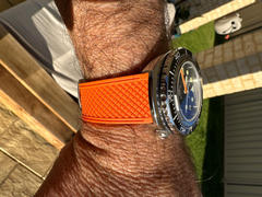 The Sydney Strap Co. FKM QUICK RELEASE CHECKER - ORANGE Review